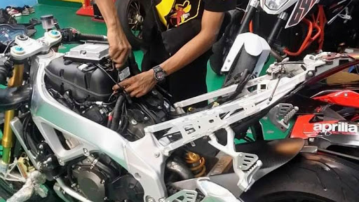 Along Motorsports Sdn.Bhd