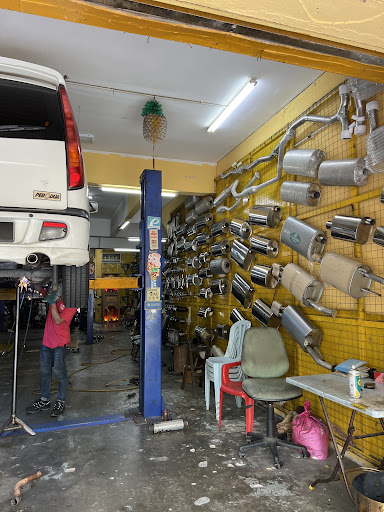ST Exhaust Specialist