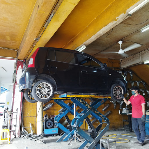 Wei Yip Exhaust Specialist