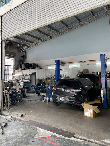 MONSTER PRO GARAGE - Coilovers & Exhaust Specialist