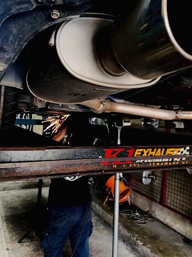 K1 Exhaust Specialist