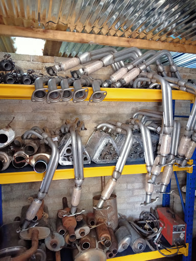 D'MAN GARAGE