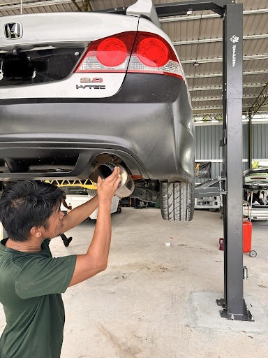 RaceArt Performance Service Center RAUB