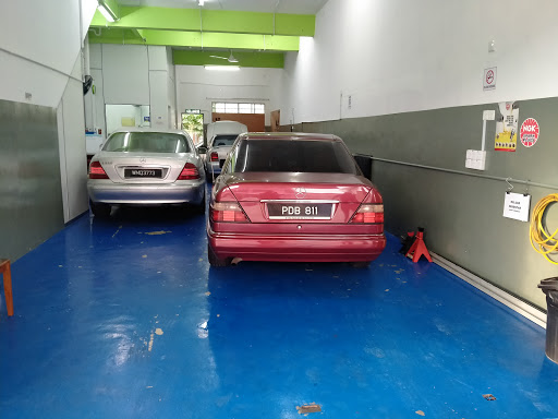 PRESTIGE AUTOCARE CENTRE