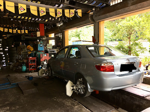 Khong Hock Tyre & Battery Service