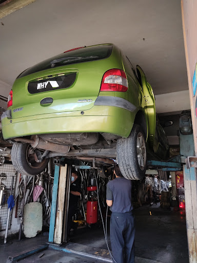 Pusat Servis Paip Ekzos Bintang Biru