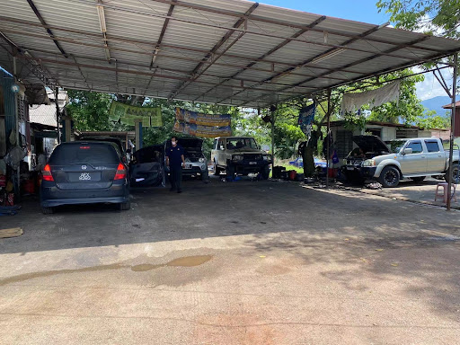 bengkel membaiki kereta khor seak ow