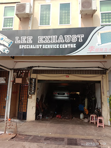 Lee Exhaust