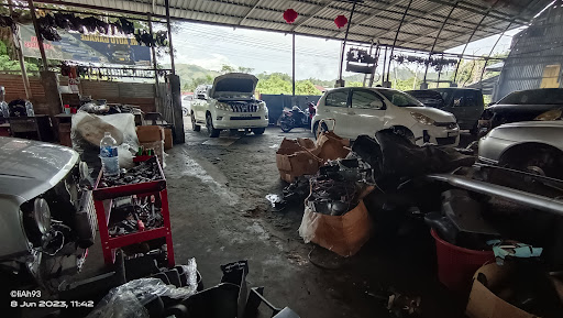 RL AUTO GARAGE
