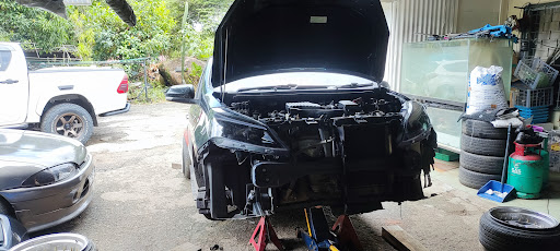 AV GARAGE