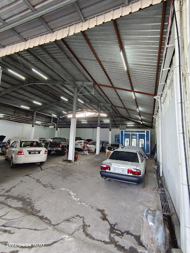 KJ CAR & AUTO COMPANY