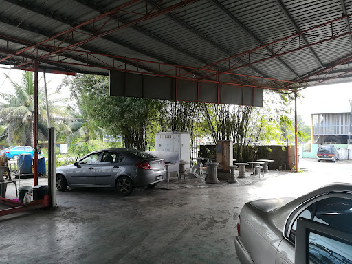 Yakin Motor Workshop