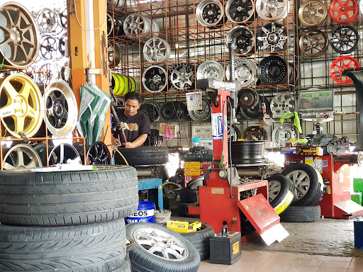 Continental BW TYRE AUTO SDN BDH (FORMERLY KNOWN AS KIM LEONG BATTERY COMPANY)