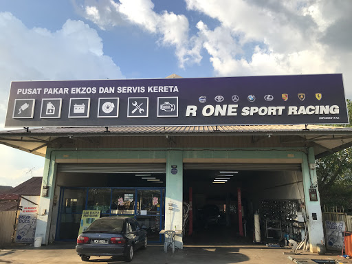 R ONE SPORT RACING