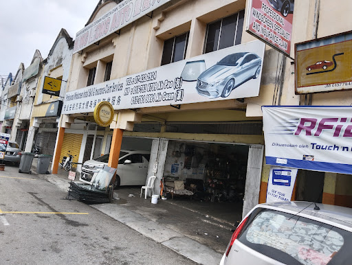 Windscreen Insurance Claim Batu Pahat - Hong Leong Auto