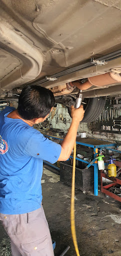Fairos Maju Auto Garage