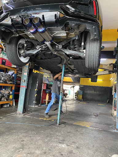 Kime X Pusat Servis Kenderaan