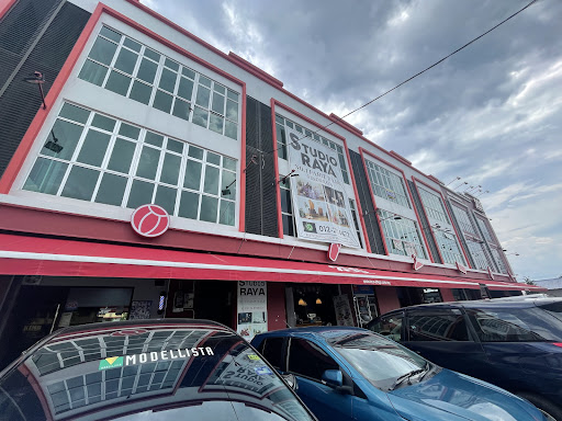 Eco-Shop @ Parit Raja