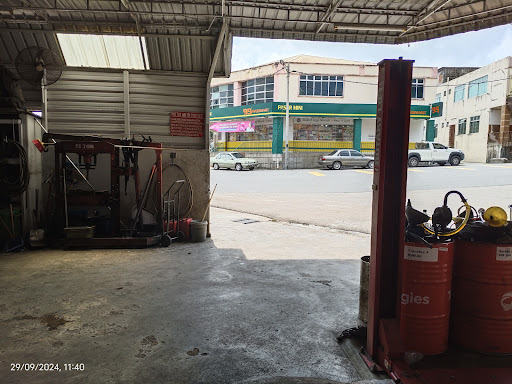 Hui Guan Motor Service
