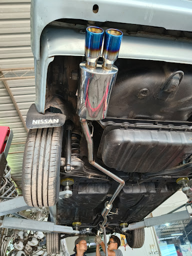 VK EEK EKZOS AUTO SERVICE
