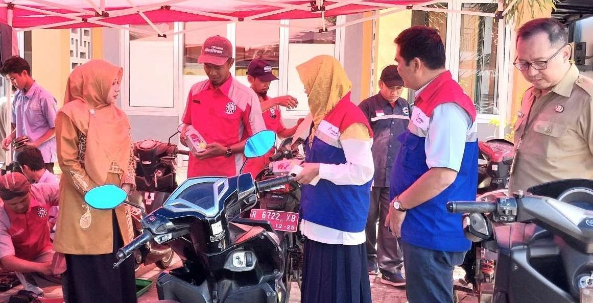 sahabat motor motorcycle workshop