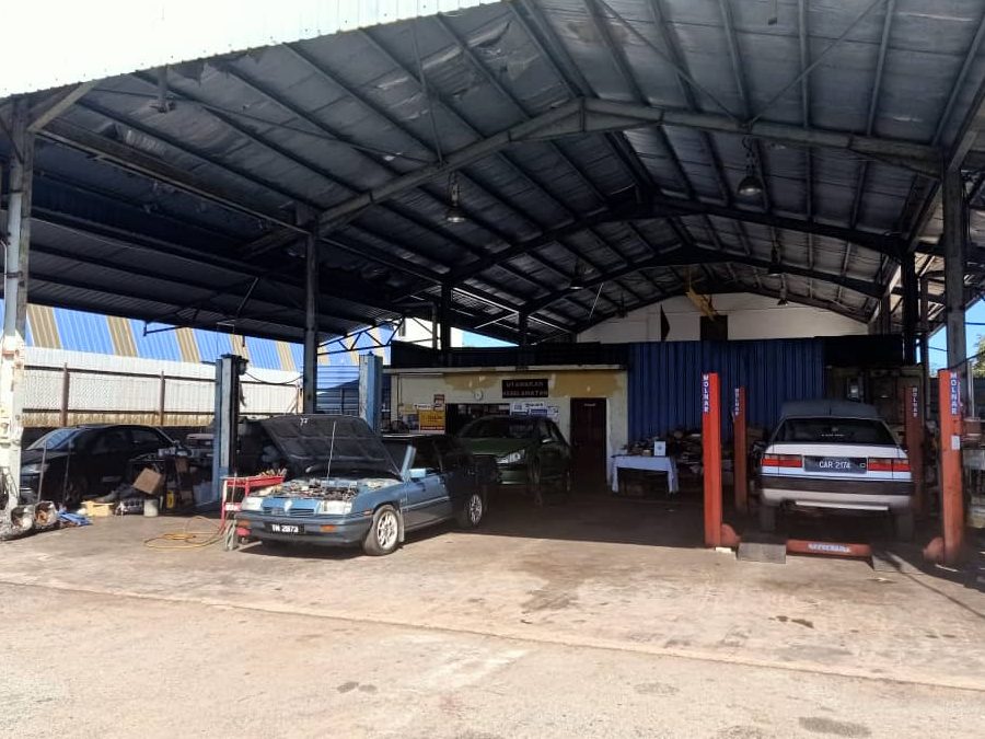 tan bengkel kereta